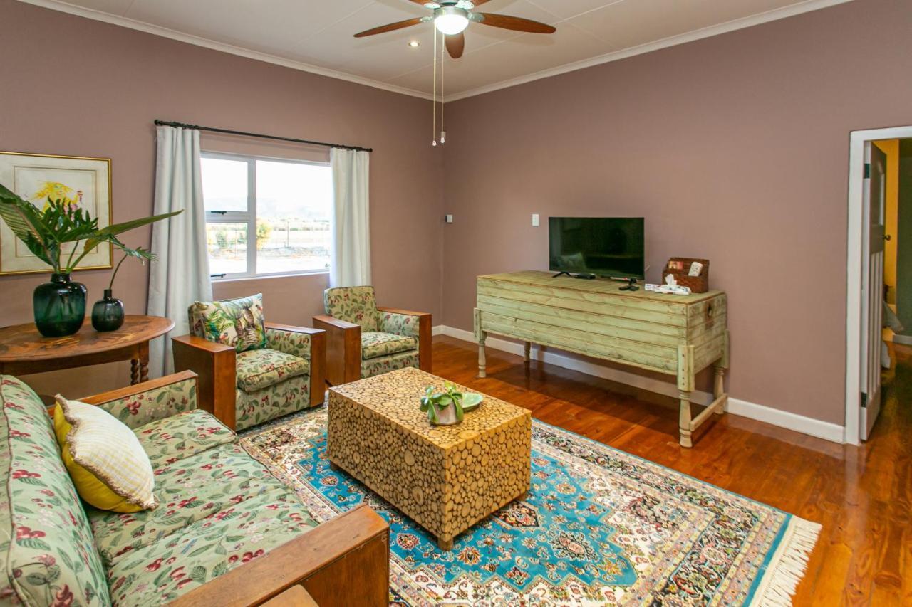 Welgeluk Cottage Оудсхорн Екстериор снимка